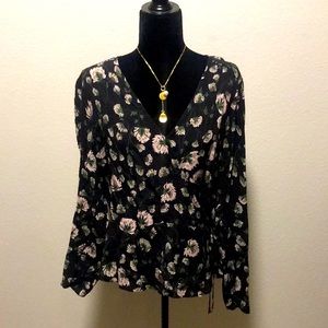 Floral wrap top